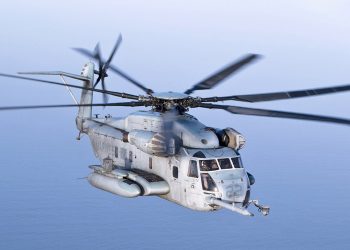A_CH-53E_Super_Stallion_with_the_22nd_Marine_Expeditionary_Unit